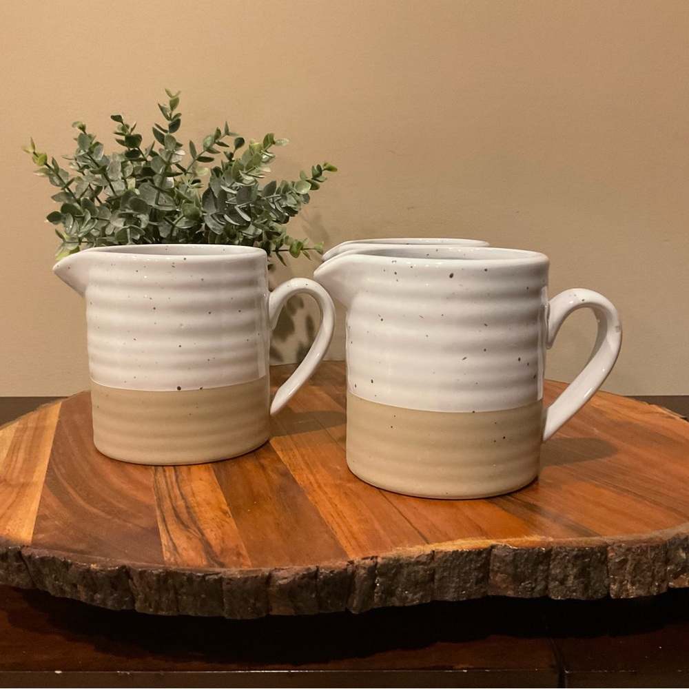Stoneware Pitcher For Syrup Cream & More 🥞 ☕️